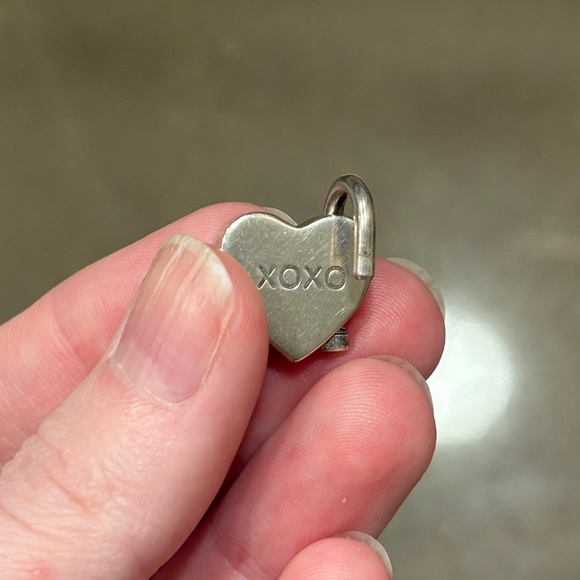Tiffany & Co. Heart Locket XOXO Charm (For Charm Bracelet) - Picture 3 of 3
